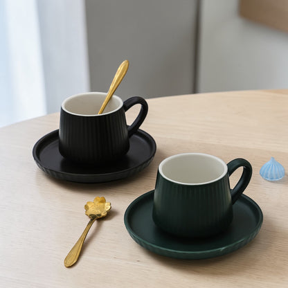 Minimal Cup and Saucer Set