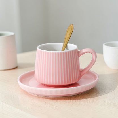 Minimal Cup and Saucer Set